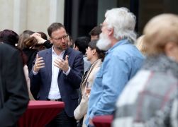 Buecherei Und Buergerdienste Jetzt Am Engelplatz In Jena 19